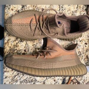 Adidas Yeezy Boost 350 v2 Sand Taupe
